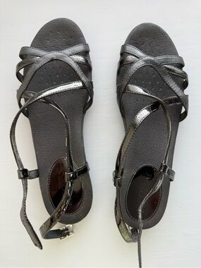Geox Black Strappy Women’s Sandals sz 9